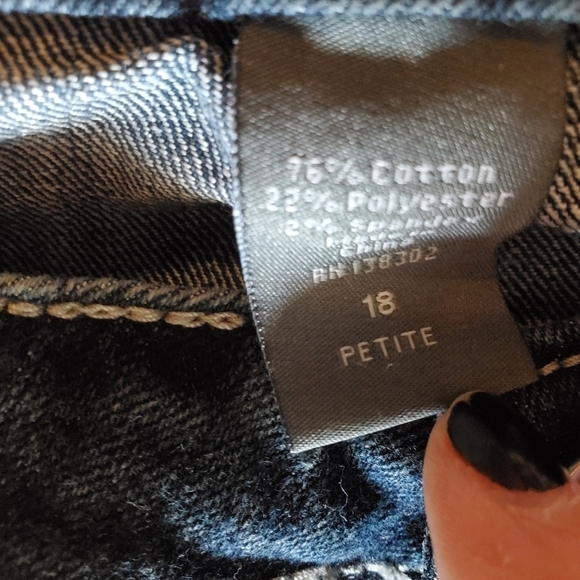 AVENUE DENIM STRAIGHT LEG SZ 18P. - Picture 4 of 6